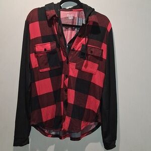 NWOT Ladies Plaid Hooded Top